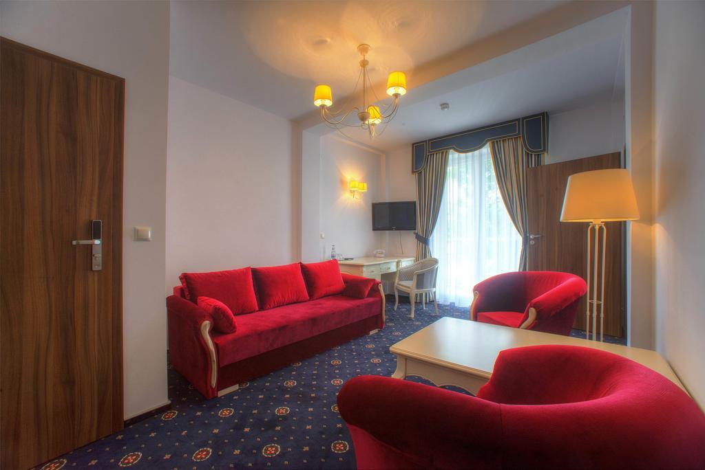 Hotel Lancut Room photo