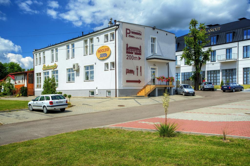 Hotel Lancut Exterior photo