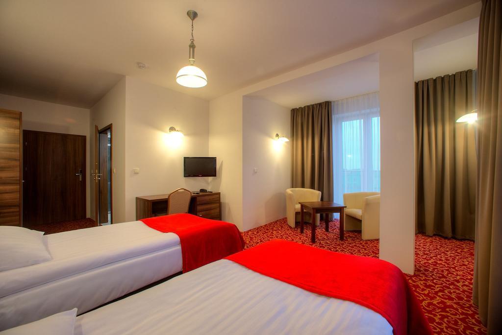 Hotel Lancut Room photo